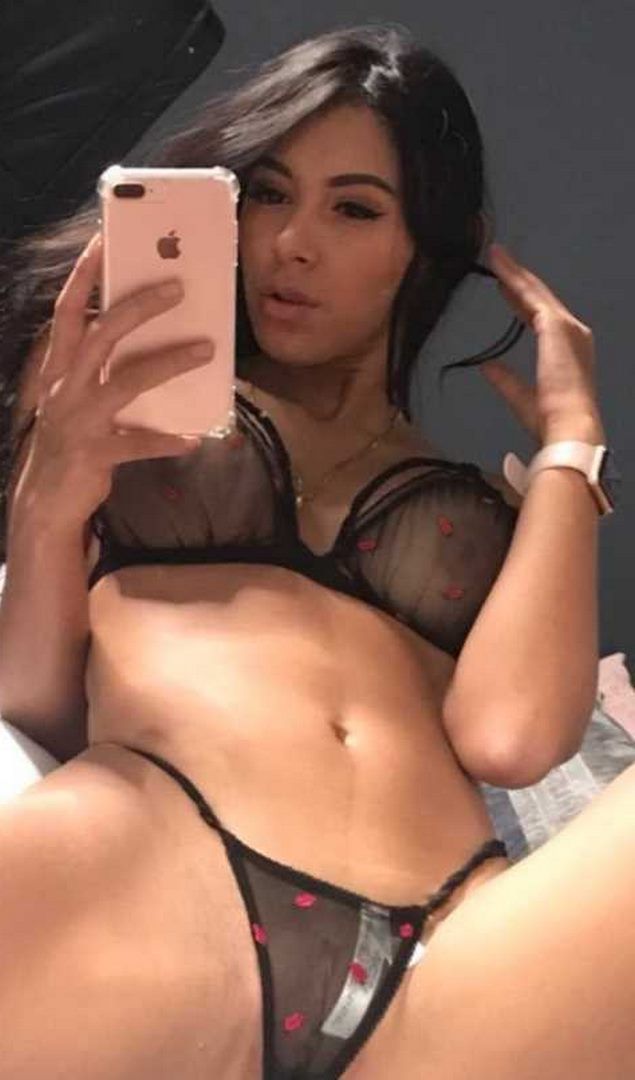 Карина куни